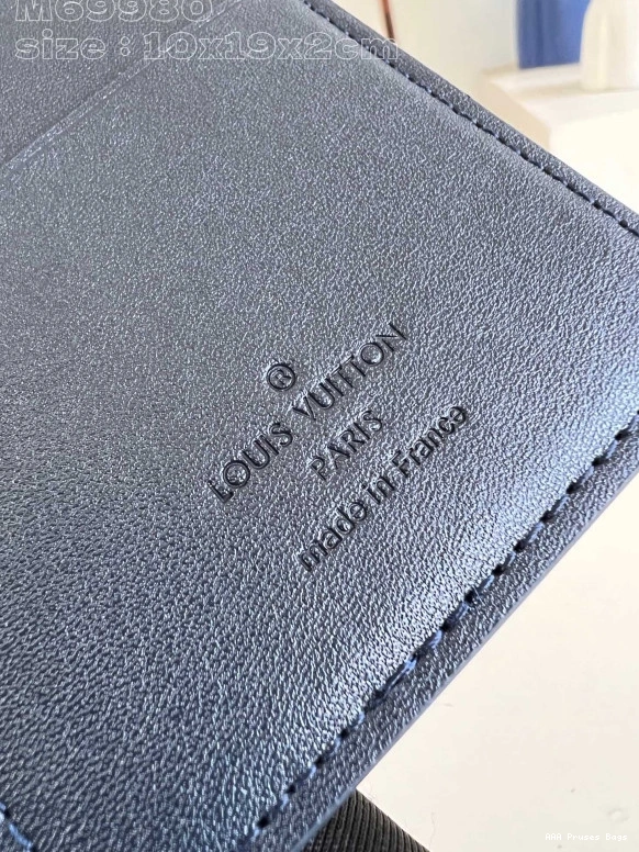 AAA Replica Ru BRAZZA VUITTON LOUIS WALLET-10*19*2cm 0818